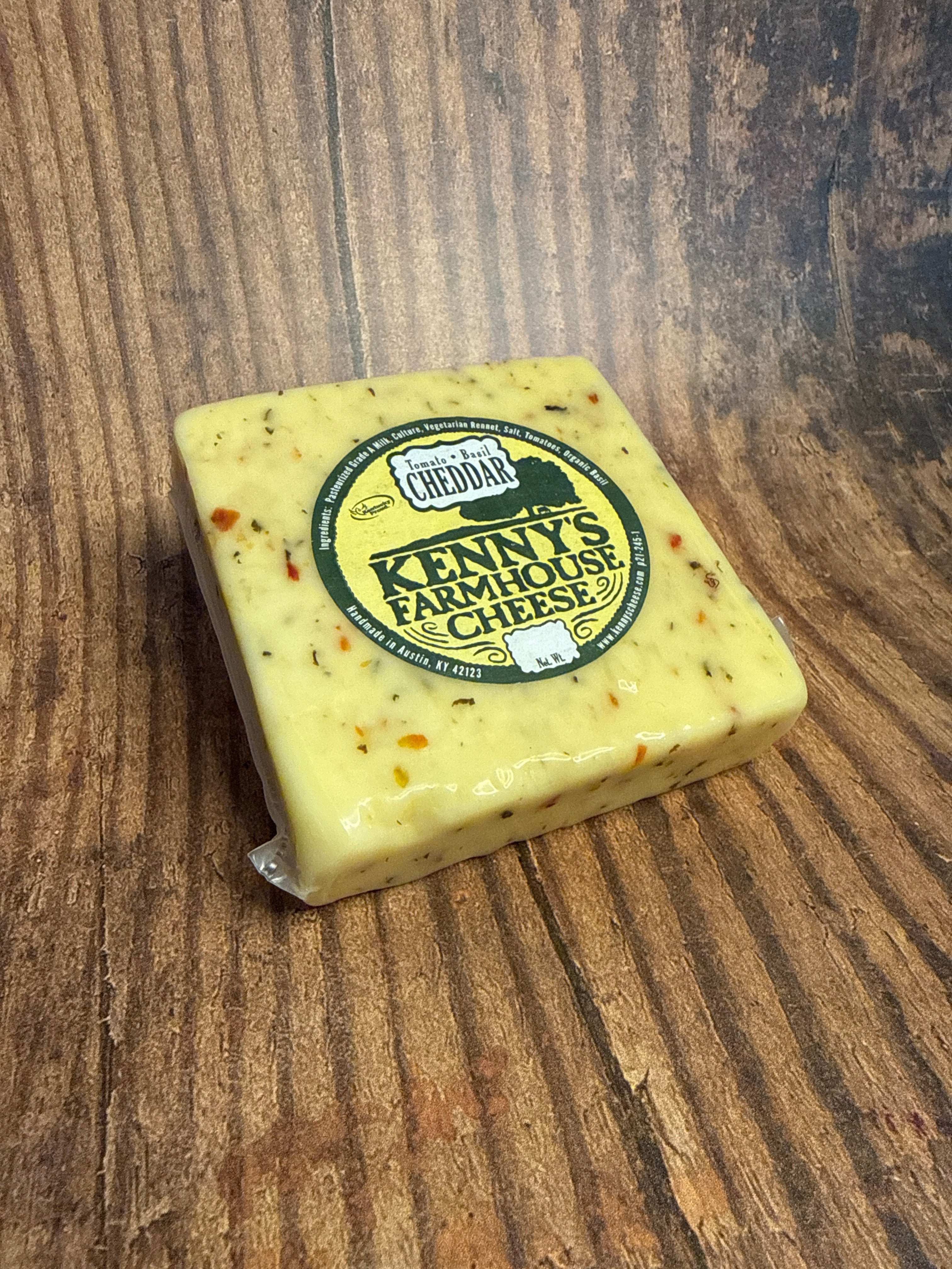 Kenny's Farmhouse Cheese Tomato Basil Cheddar