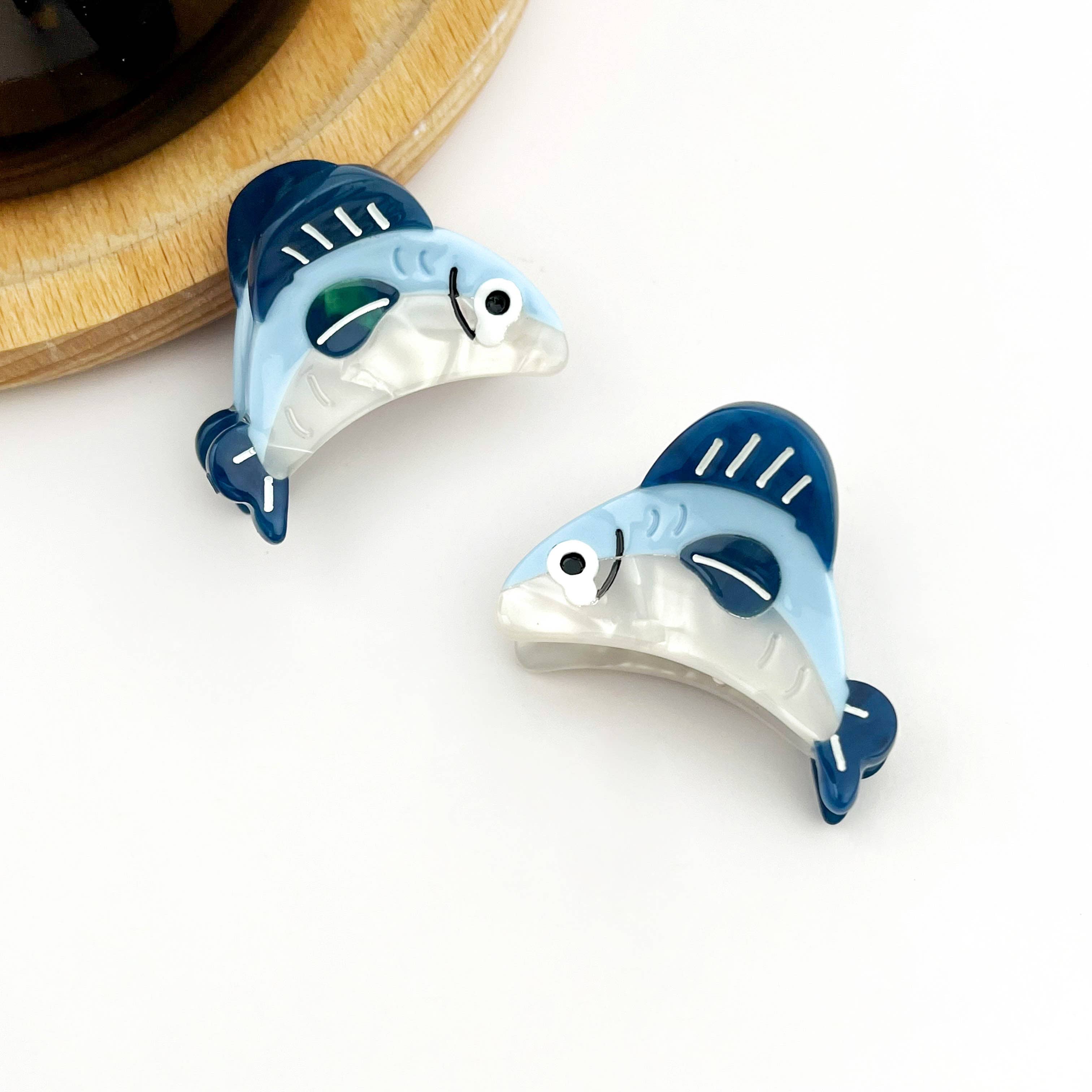 TheDivaSoap - 🐟 Mini Sardine Acetate Claw Clip – Quirky Ocean-Inspired