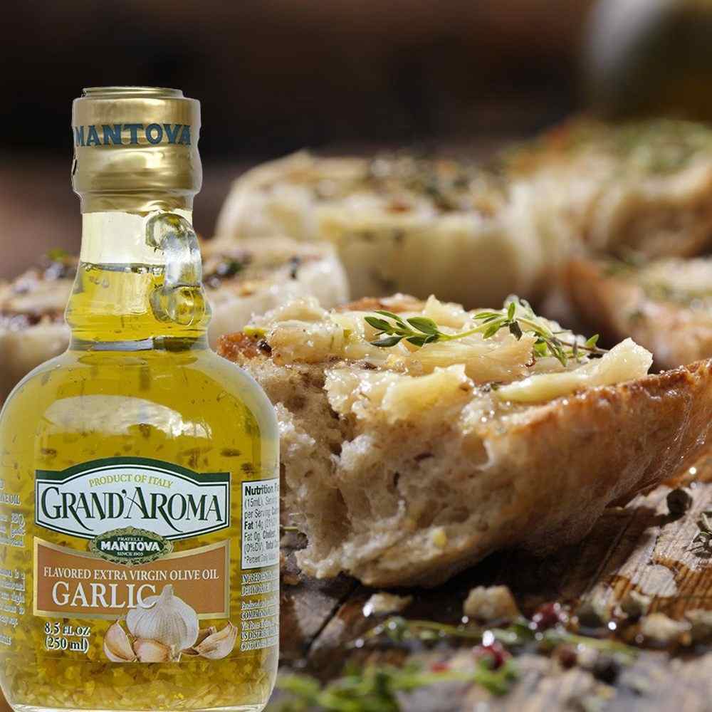 Fine Italian Food - Mantova Grand’Aroma Garlic Extra Virgin Olive Oil, 8.5 oz.