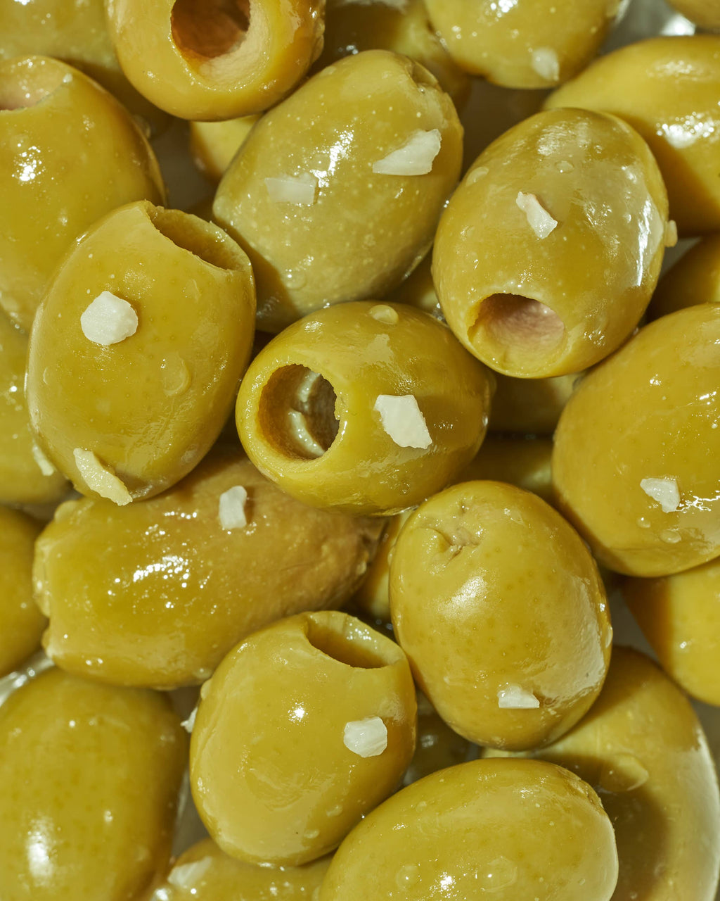 Lemon Garlic Green Olives 4oz - Freestyle Snacks