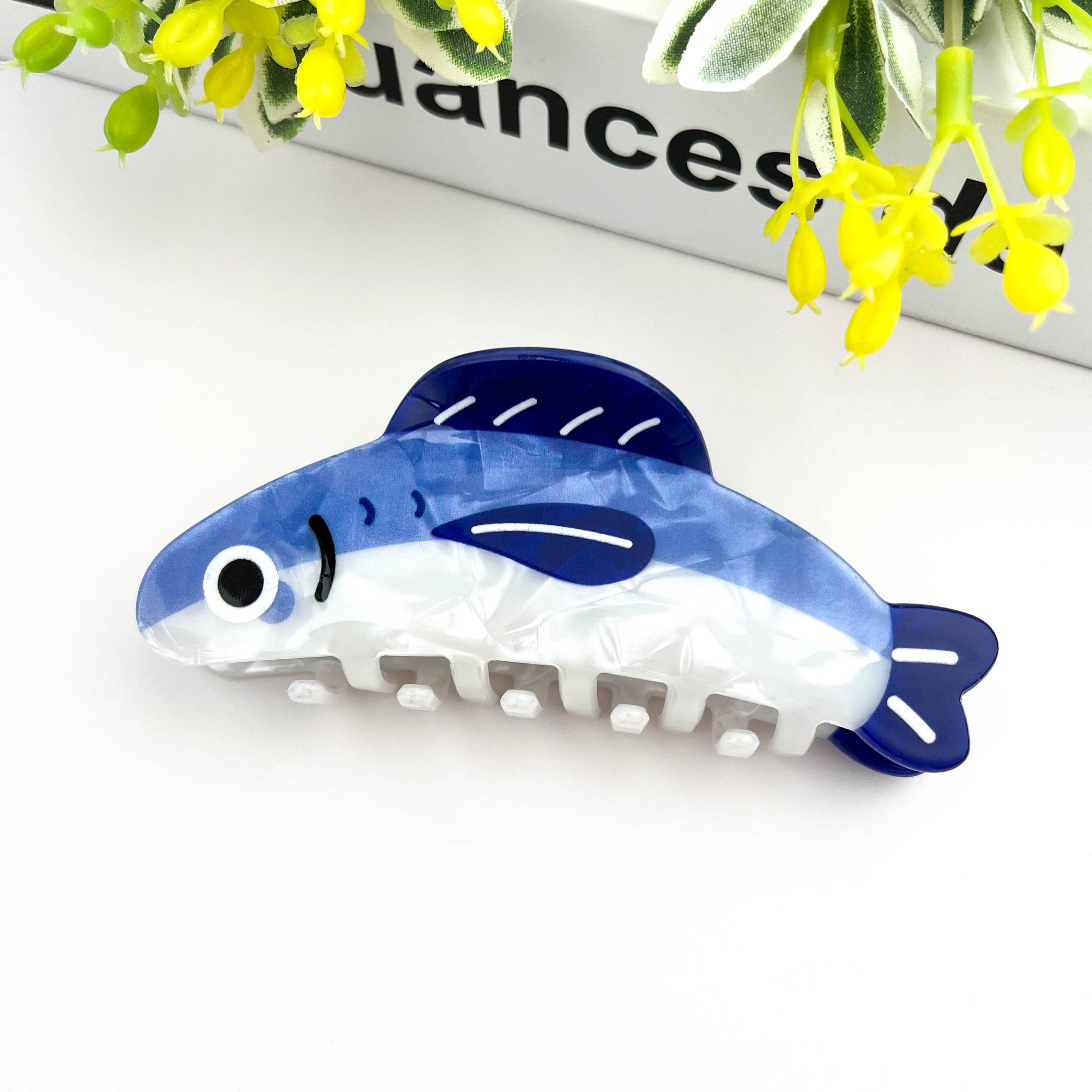 TheDivaSoap - Sardine Fish Claw Clip, Playful Marine Hair Accessory
