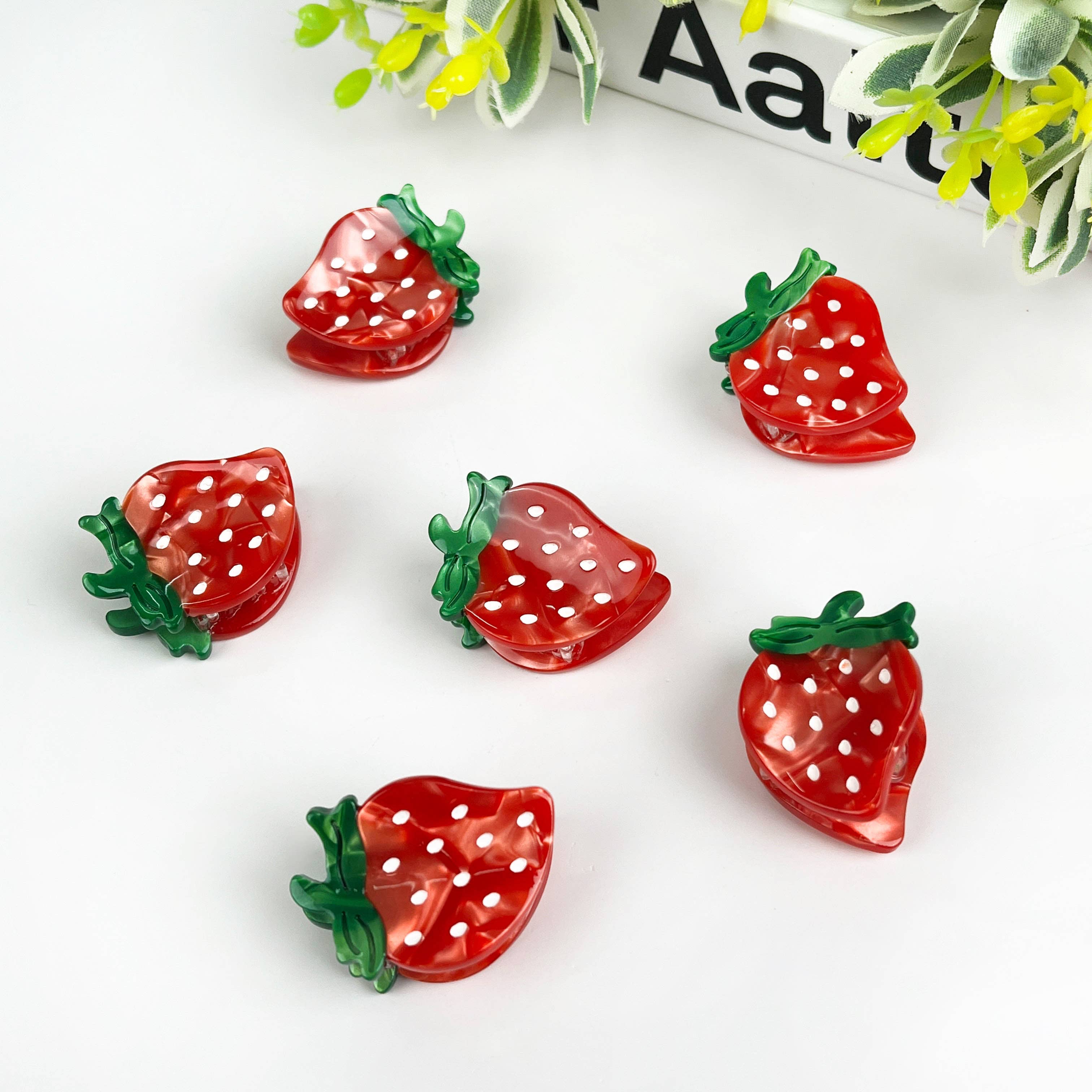 TheDivaSoap - 2PCS Strawberry Mini Hair Clip