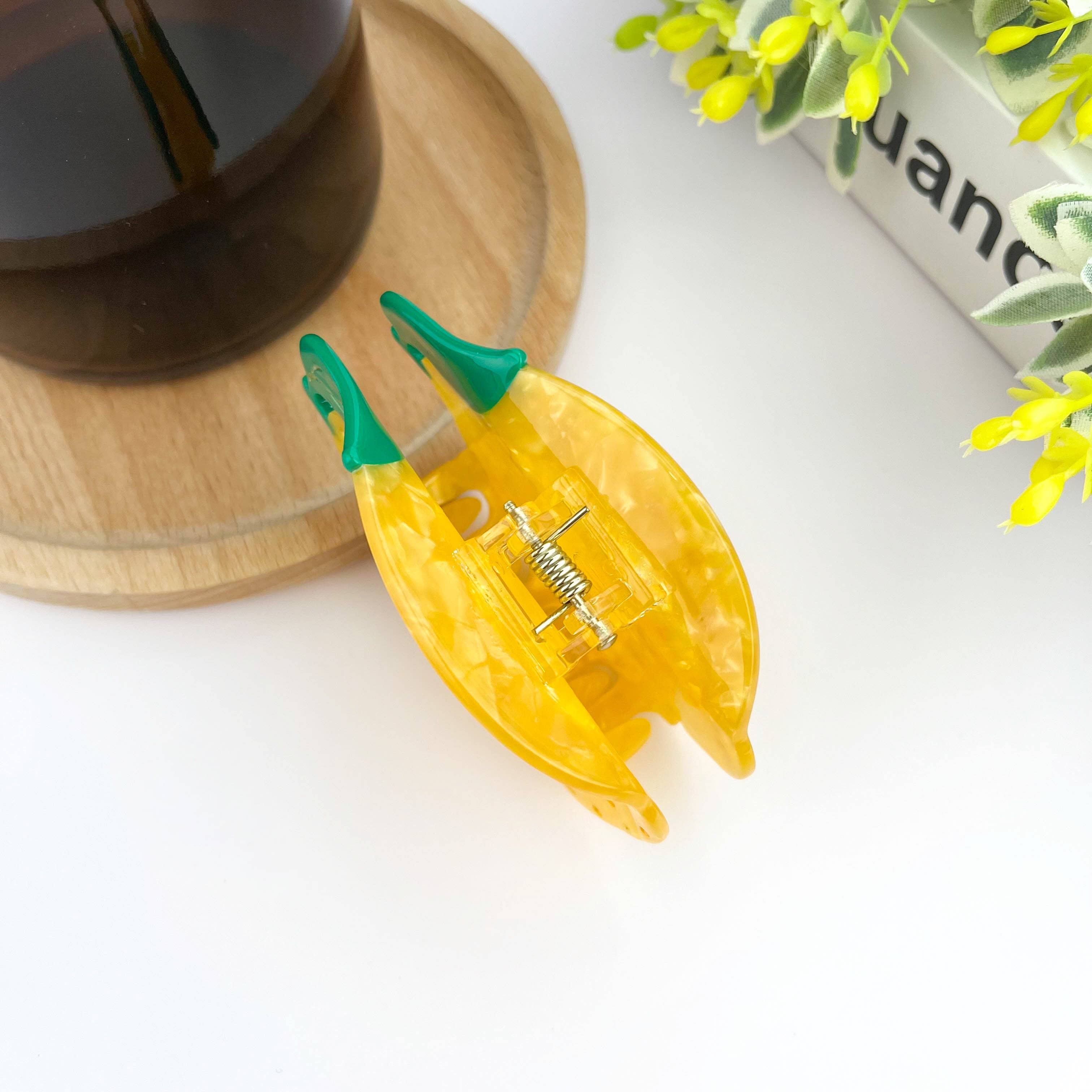 TheDivaSoap - Acetate Yellow Lemon Hair Claw Clip, Women's Fruit Hair Clip