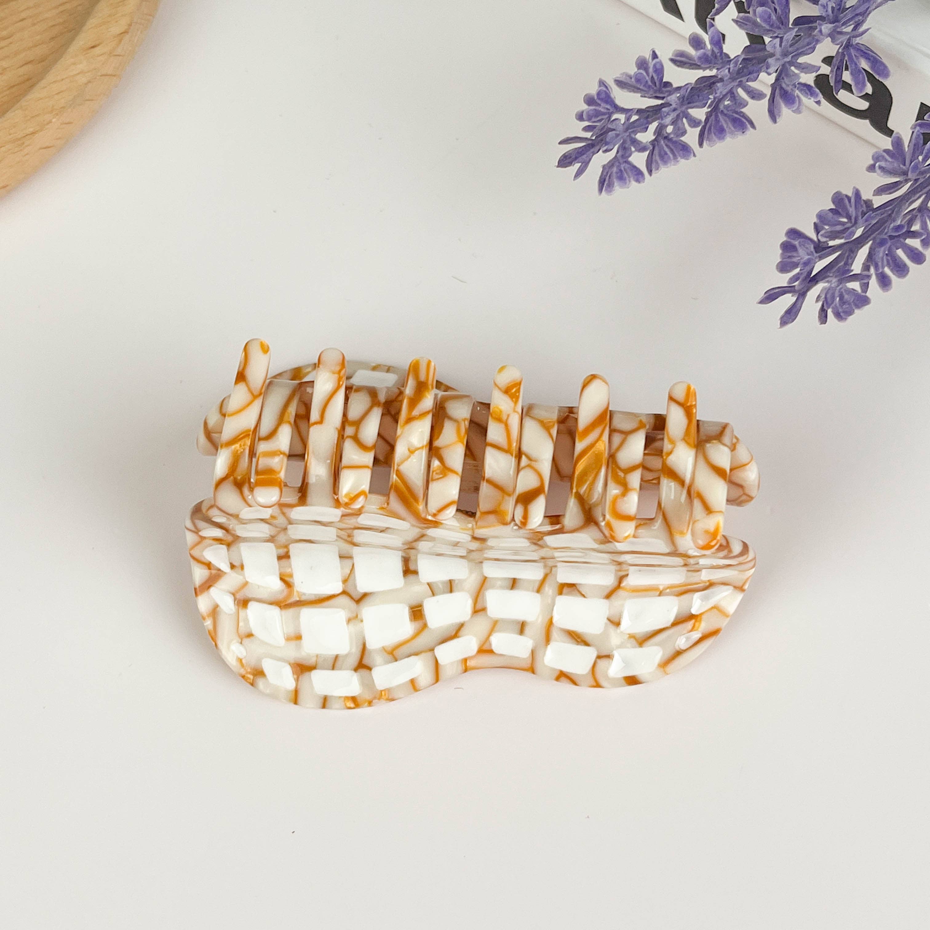 TheDivaSoap - Peanut Acetate Hair Clip