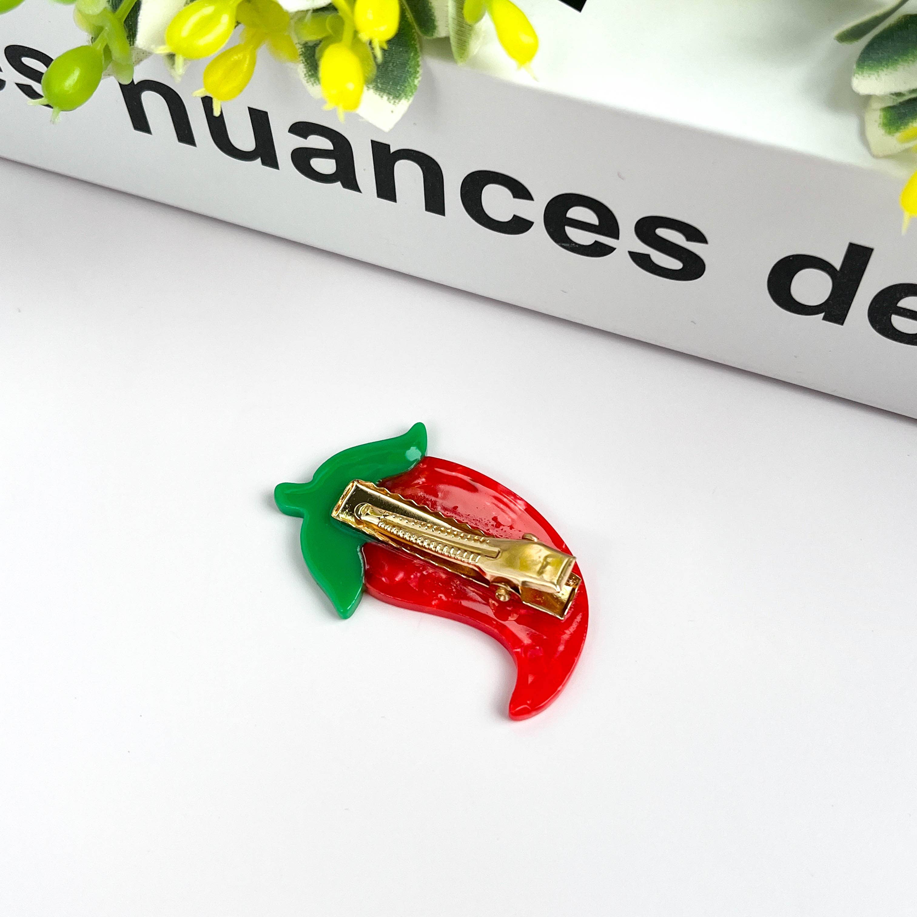 TheDivaSoap - Acetate Chili Hair Clip,Acetate Vegetable Duckbill Clip